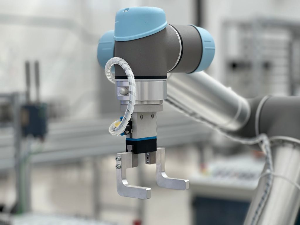 close-up-of-modern-robotic-mechanism-16544054 Close-up of a robotic arm in a modern industrial environment, highlighting technology.